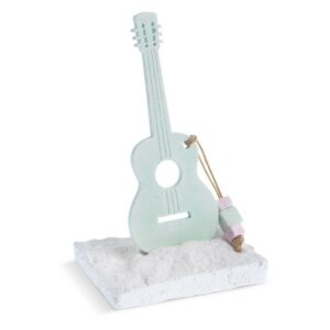 guitar-plaster-up-on-stone